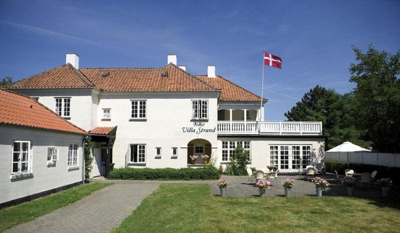 Villa Strand Hornbaek Exterior photo